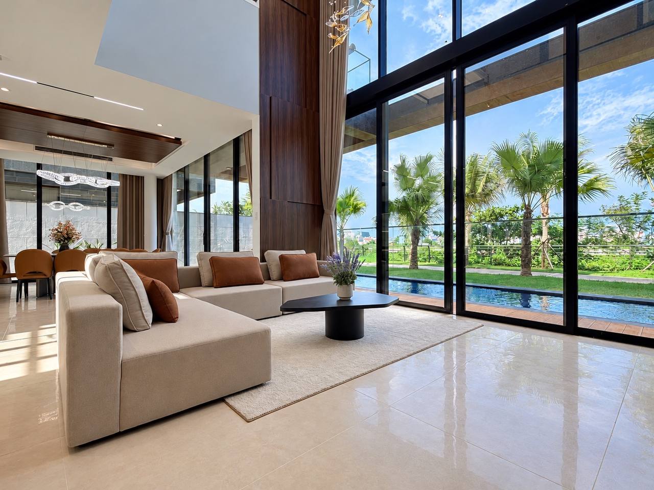 Вилла с 4 спальнями в One River Villa photo 3 of 8