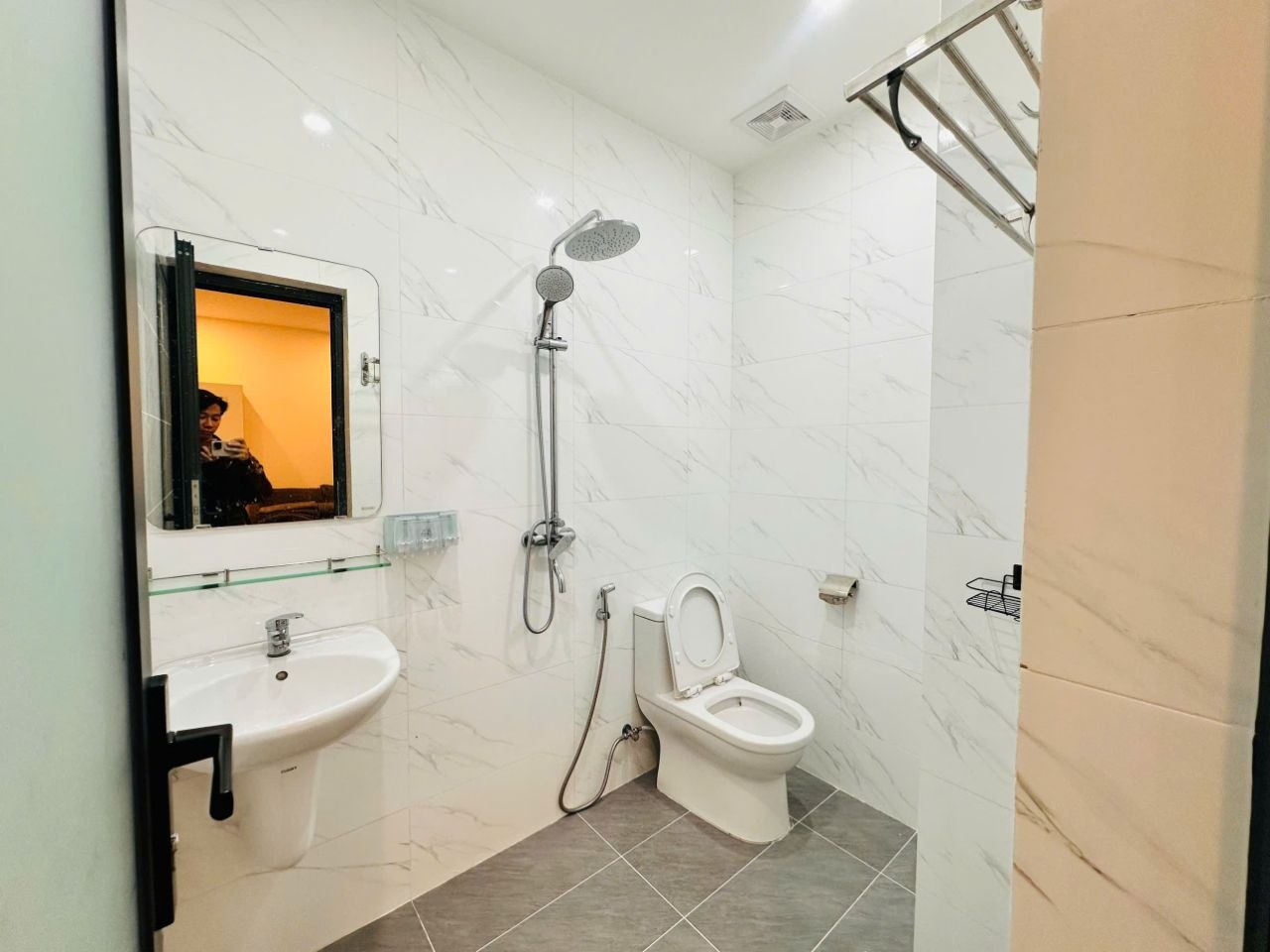 Pet-Friendly Furnished Studio in Son Tra photo 7 of 7