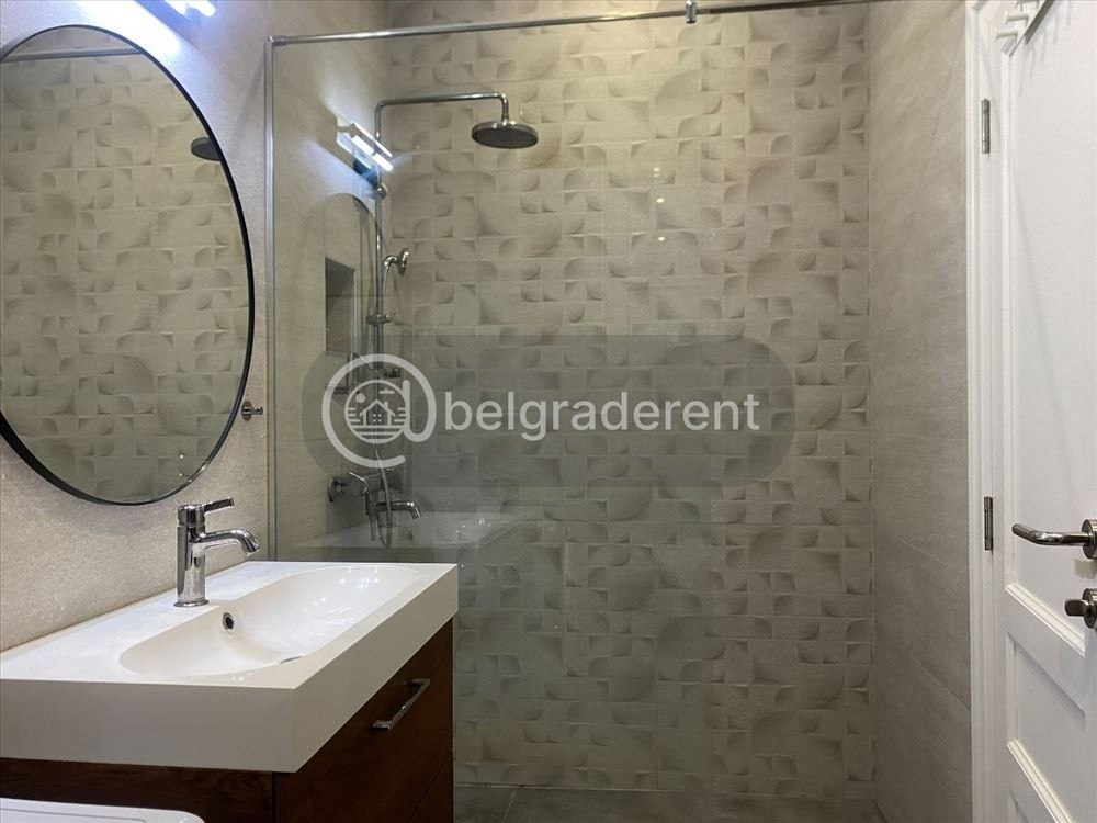 4-Room Apartment in Savamala photo 3 of 8
