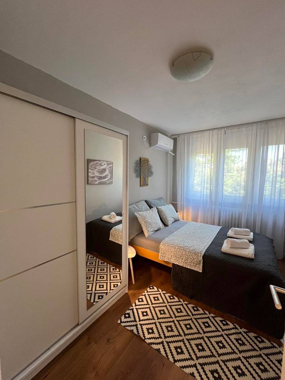 Three-room apartment in Vozdovac photo 8 of 8