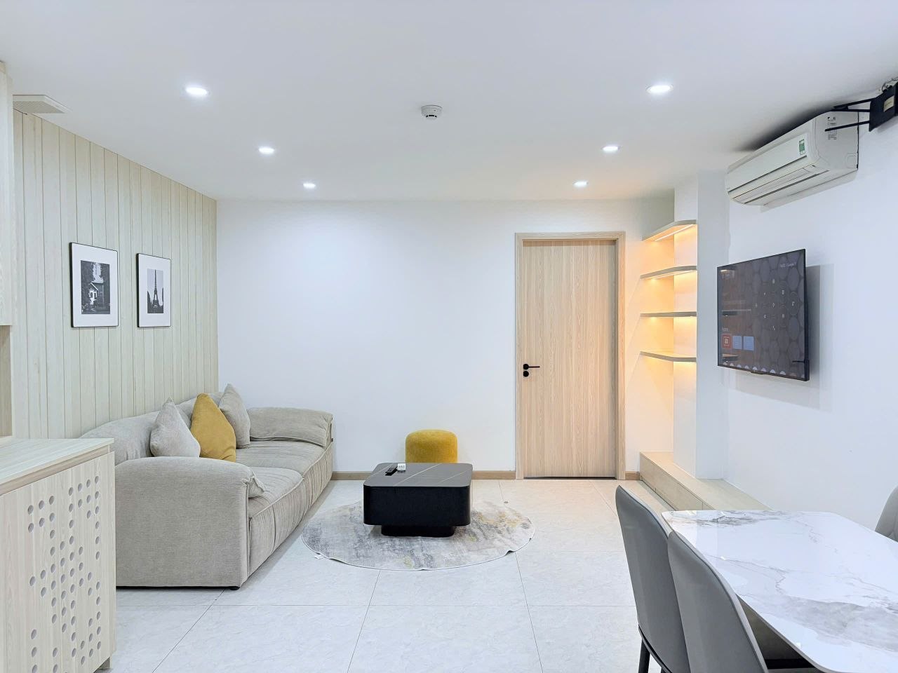 1-Bedroom Apartment Near My An Beach photo 2 of 8