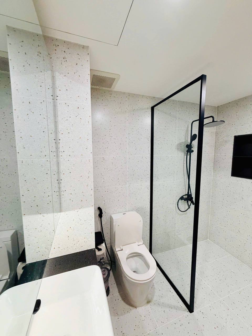 2BR Apartment Near the Sea in Khue My photo 8 of 8