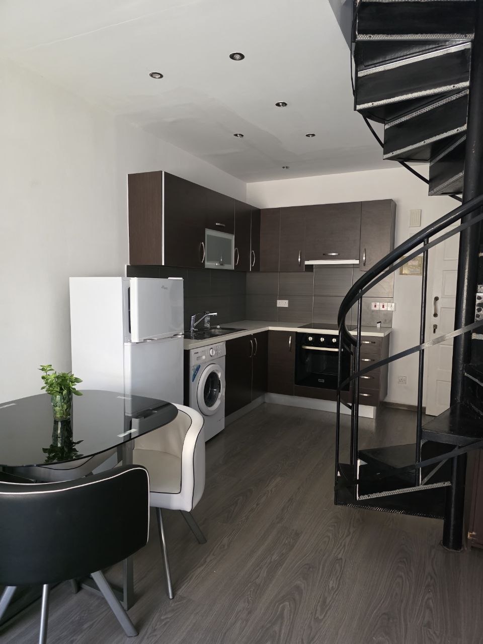 2-Bedroom Apartment Near Dasoudi Beach photo 2 of 4