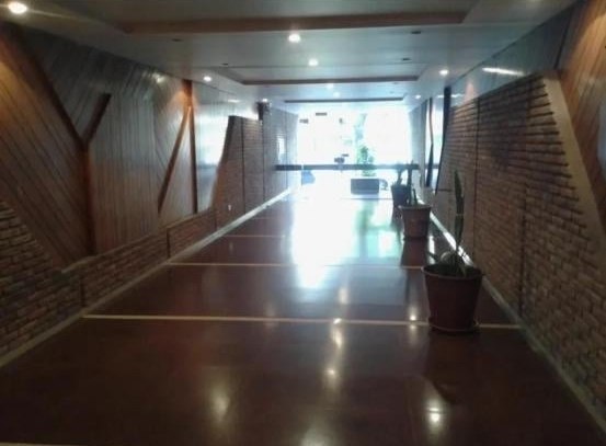 Furnished 1-Bedroom Apartment in Almagro photo 8 of 8
