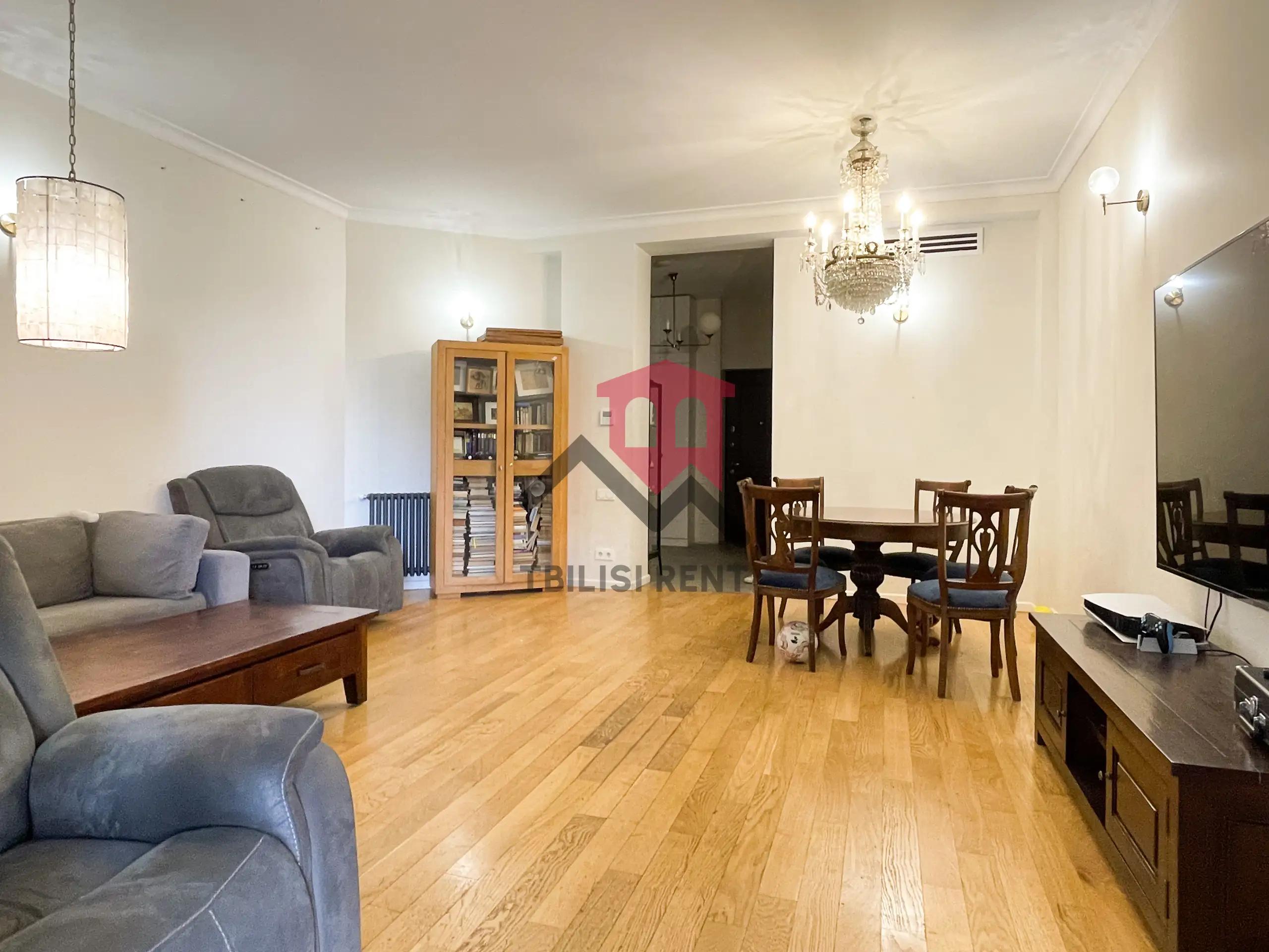 Spacious 3-Bedroom Apartment in Vake photo 1 of 8