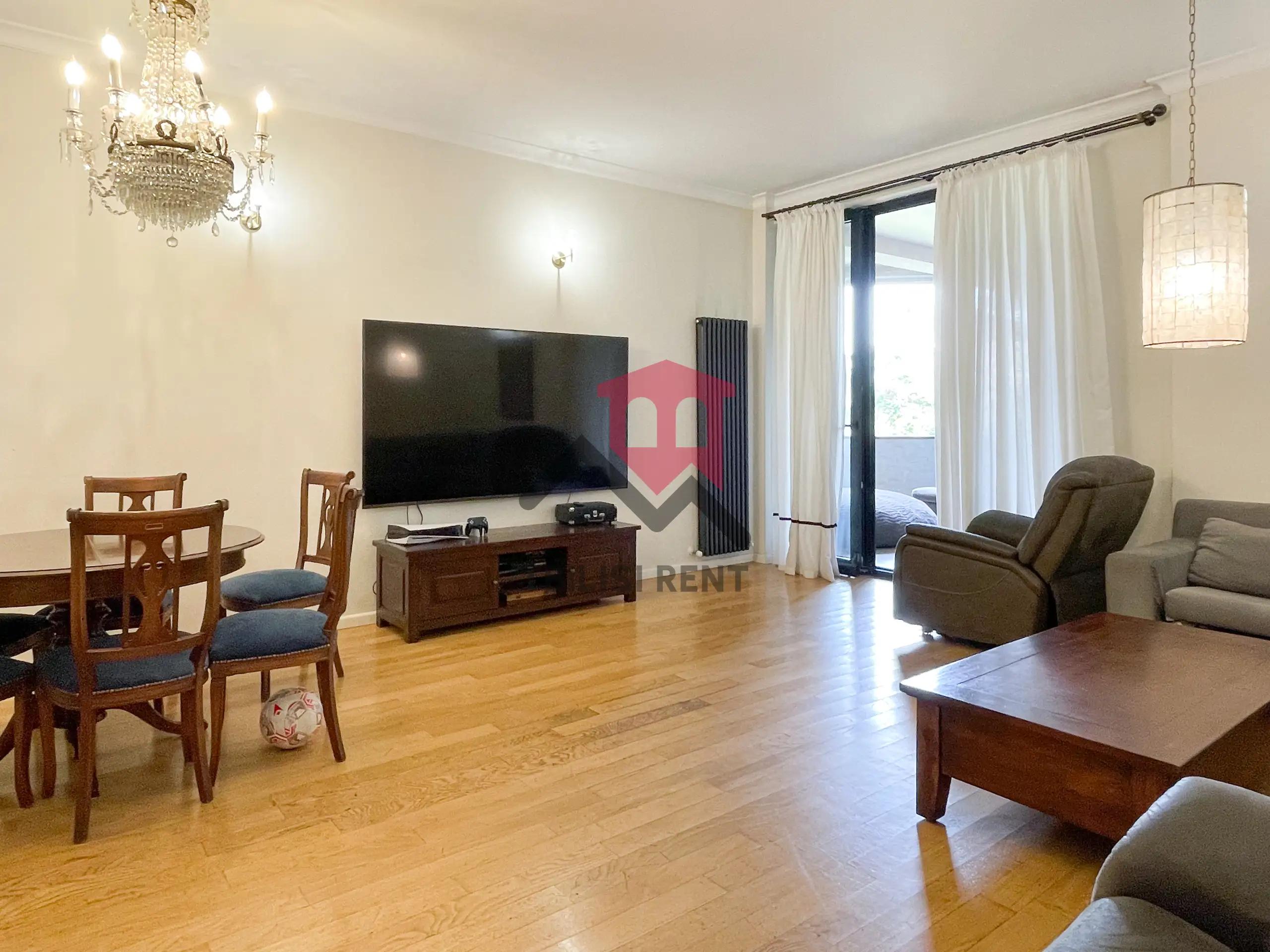 Spacious 3-Bedroom Apartment in Vake photo 2 of 8