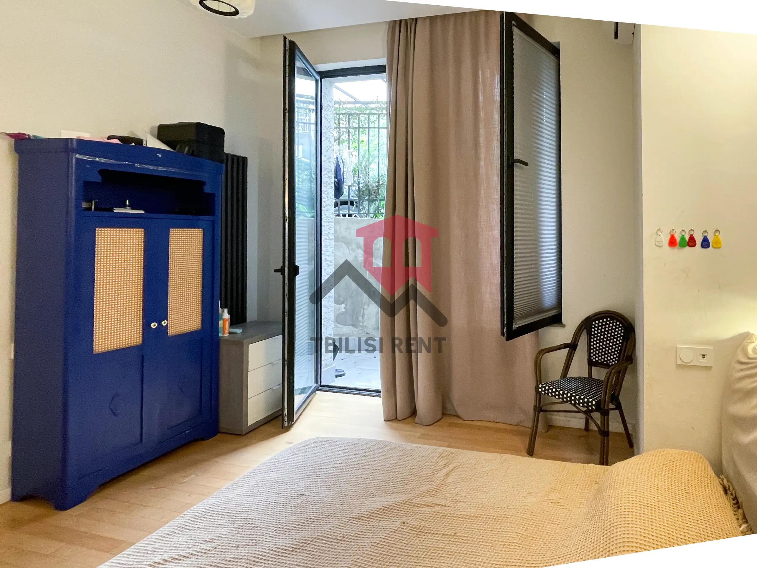 Spacious 3-Bedroom Apartment in Vake photo 7 of 8