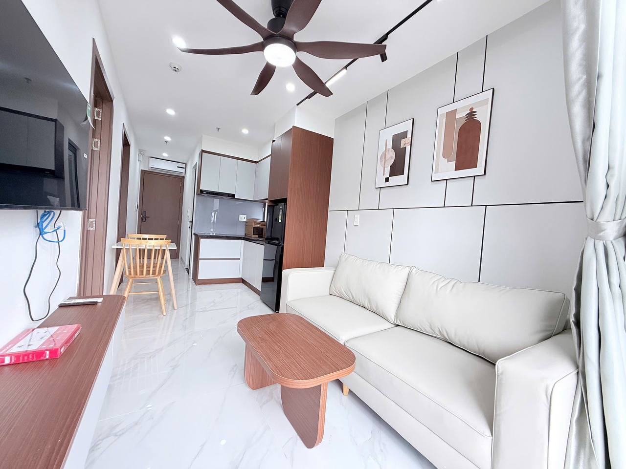 Brand-New 2-Bedroom Apartment in Khue My photo 4 of 8