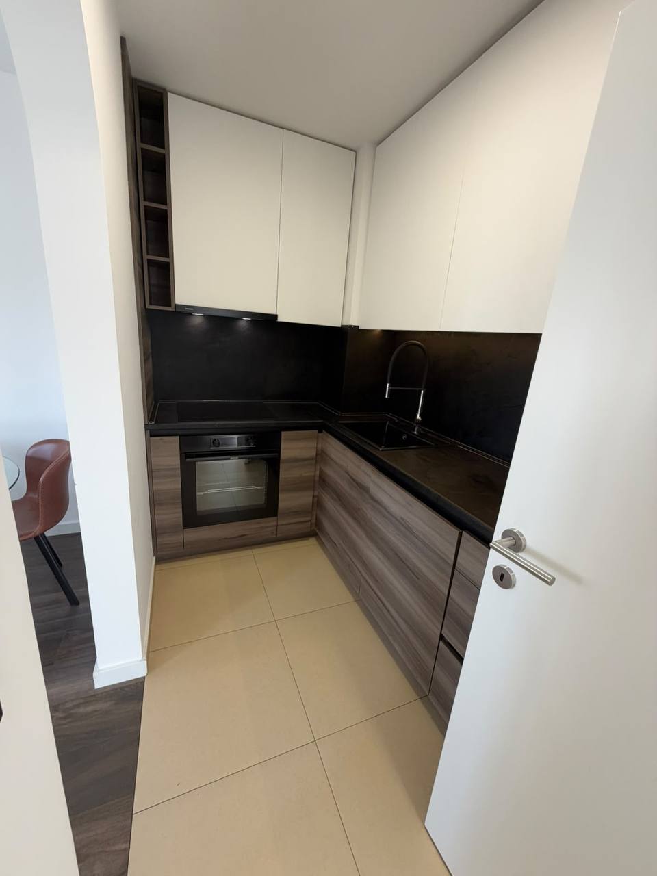 Two-Bedroom Apartment on Bulevar Aleksandra Karađorđevića photo 3 of 7