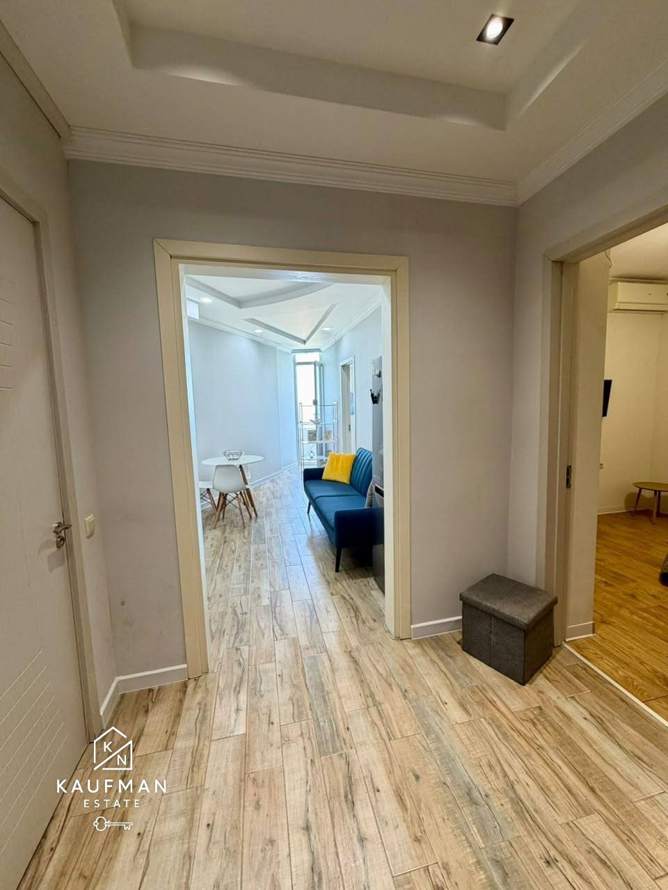 2-Bedroom Sea-View Apartment in Batumi photo 5 of 6