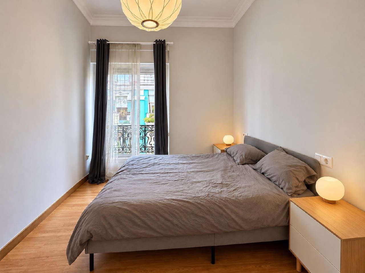 2-Bedroom Apartment for Rent in Russafa photo 6 of 8