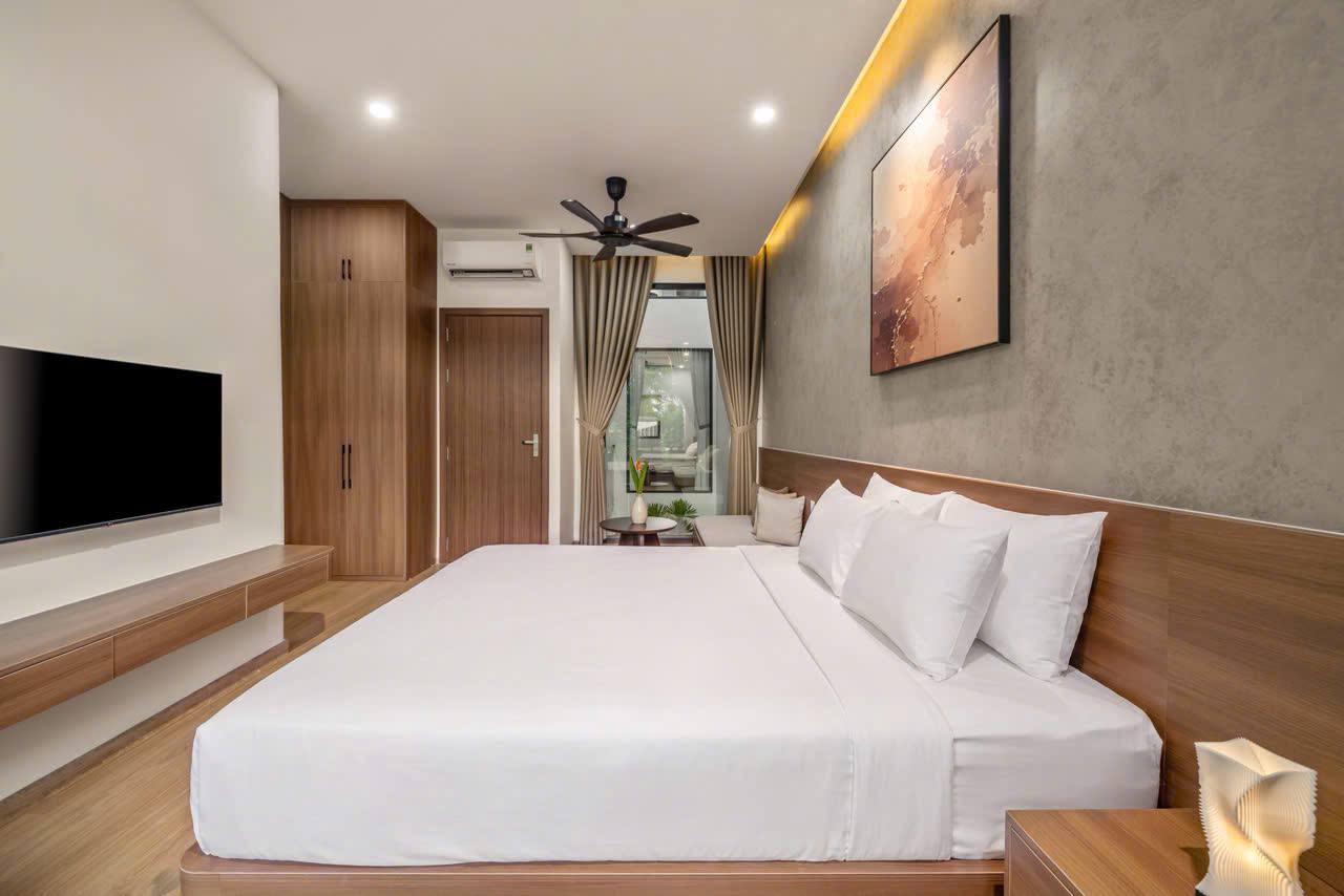 3-Storey Villa in Nam Viet A photo 6 of 8