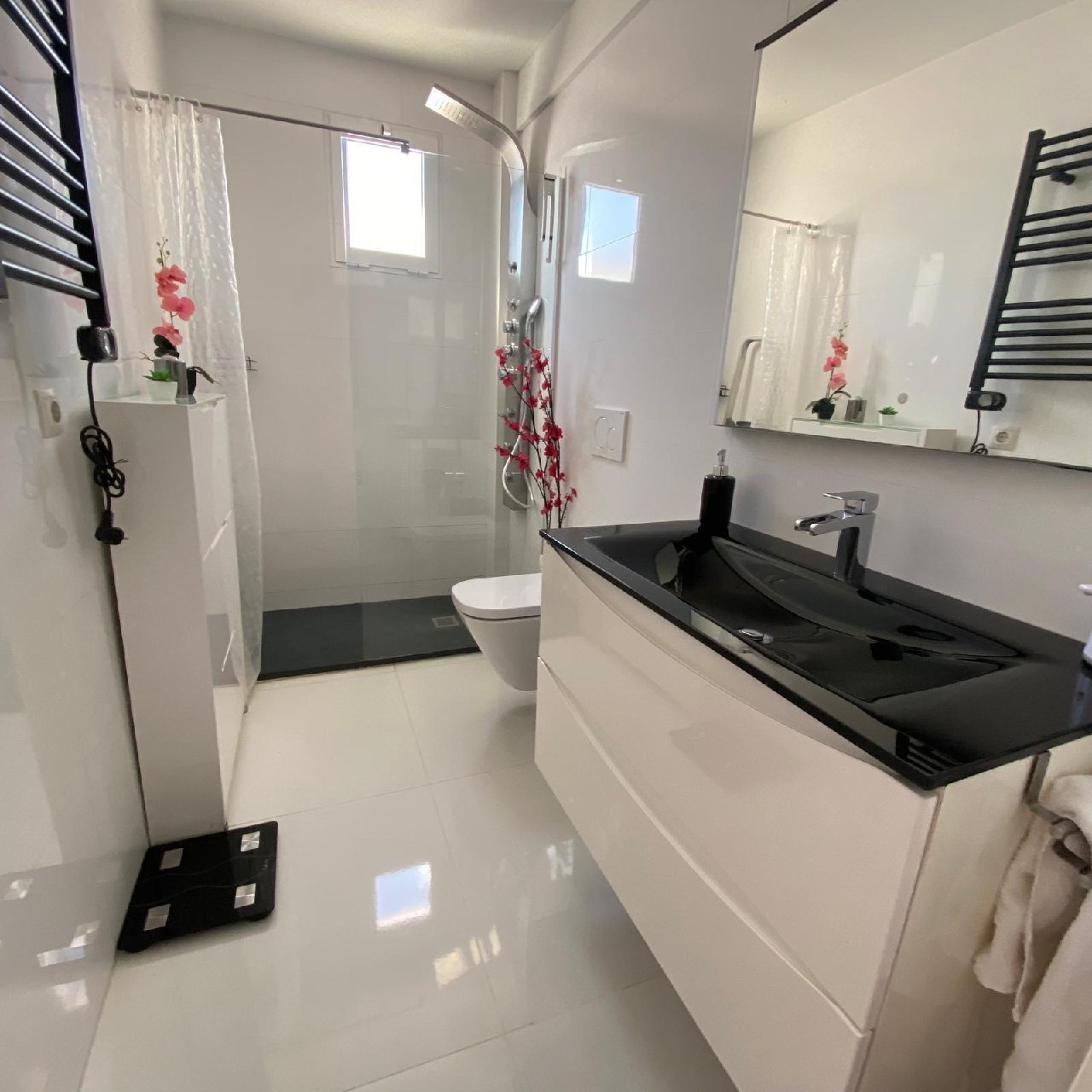 1-Bedroom Apartment in Penya-Roja, Valencia photo 6 of 7