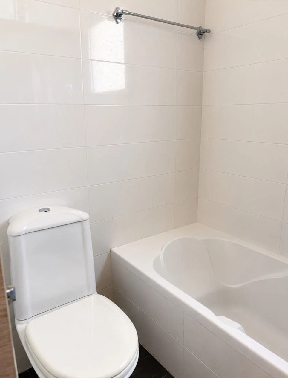 2-Bedroom Apartment for Rent in Agia Fila photo 3 of 4