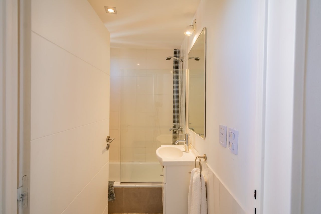 One-Bedroom Duplex Apartment in Palermo Hollywood photo 1 of 8