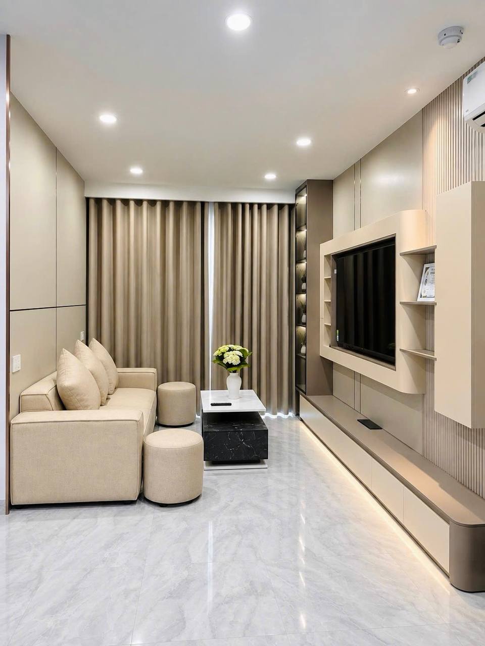 2-комнатная квартира в Vista Residence photo 2 of 8