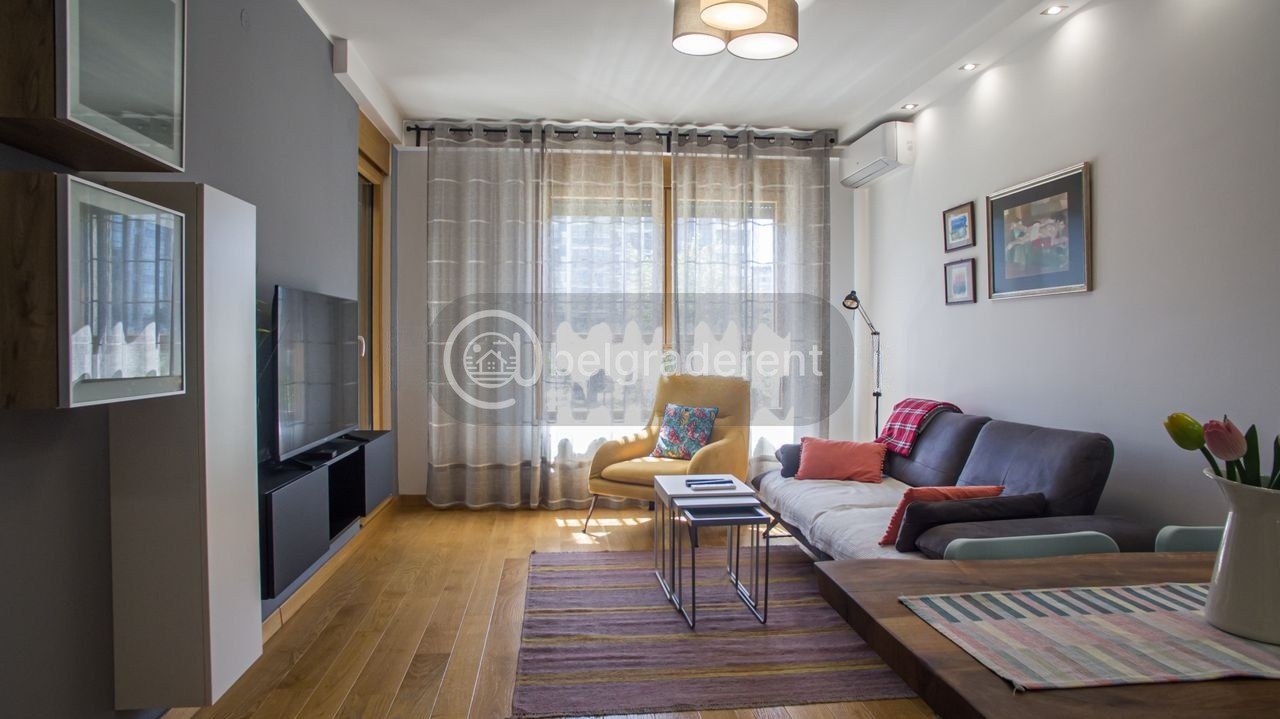 1-Bedroom Apartment in Novi Beograd, Block 65 photo 1 of 8