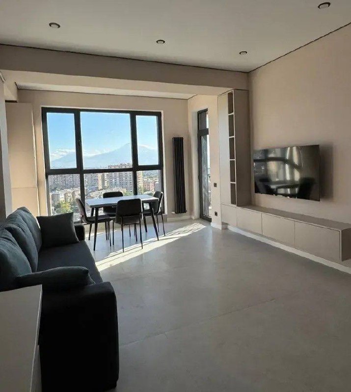 Furnished 2-Bedroom Apartment in Shengavit photo 1 of 8