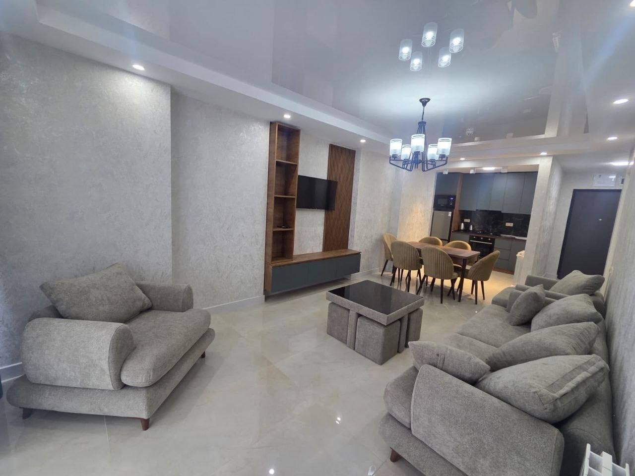 2-Bedroom Apartment on Lortkipanidze Street photo 1 of 5