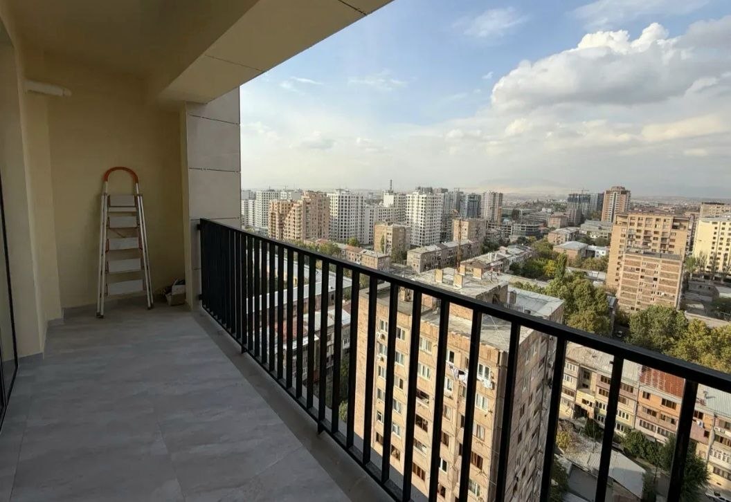 New One-Bedroom Apartment in Arabkir photo 8 of 8