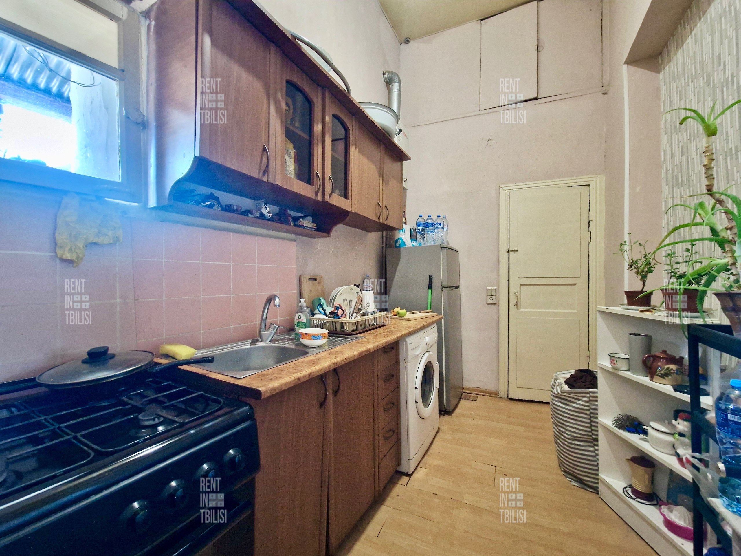 Two-Bedroom Apartment near Freedom Square photo 6 of 8