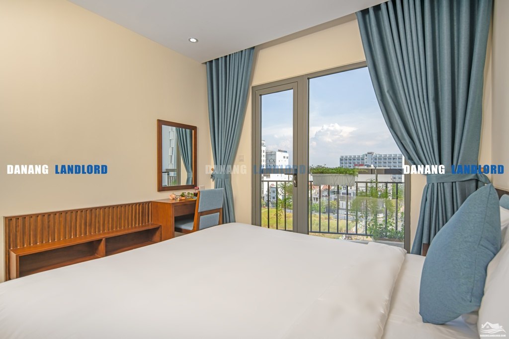 1-Bedroom Apartment with Pool on Pham Van Dong Street photo 4 of 7