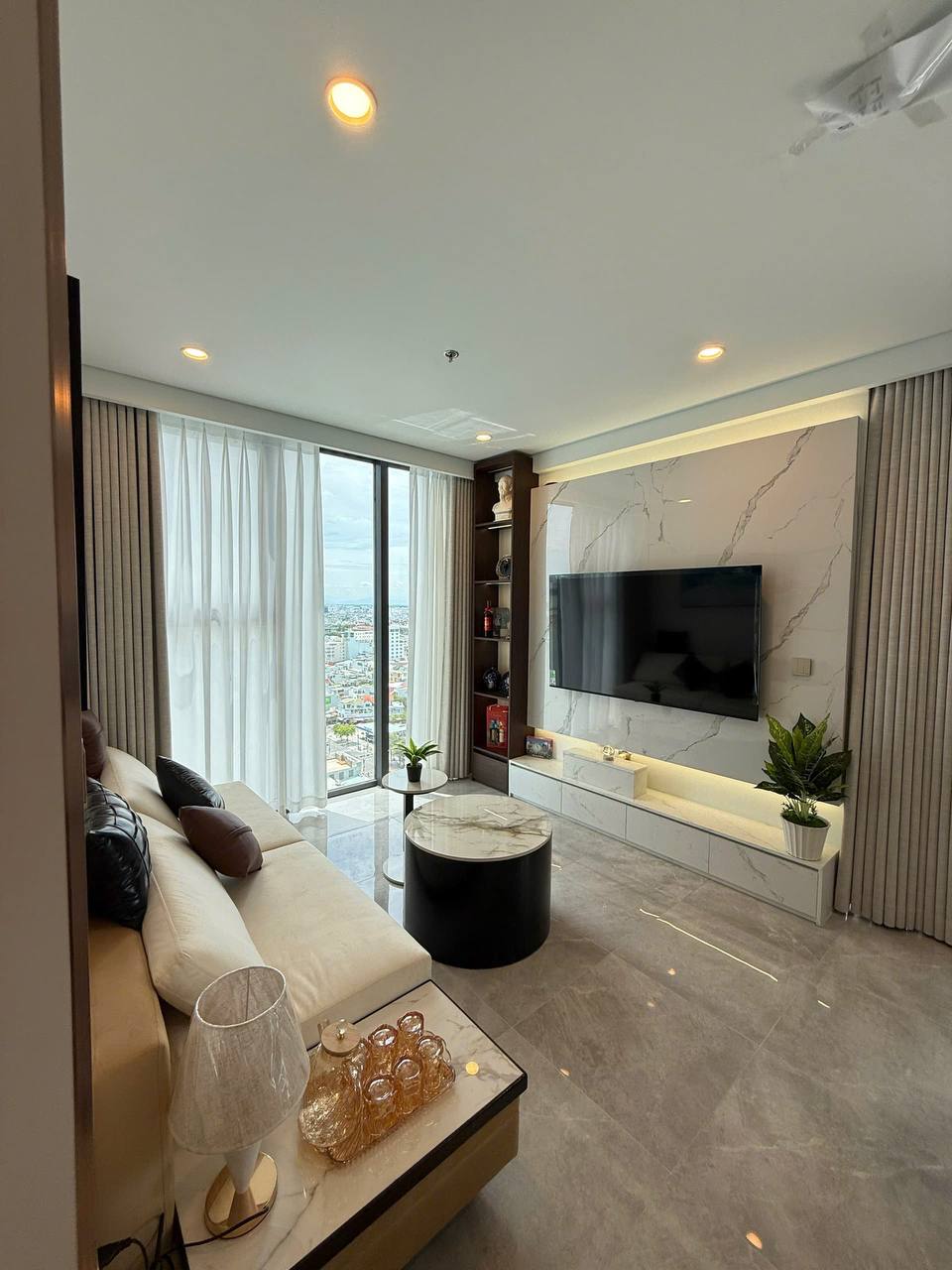 2-Bedroom Apartment at The Filmore photo 1 of 8