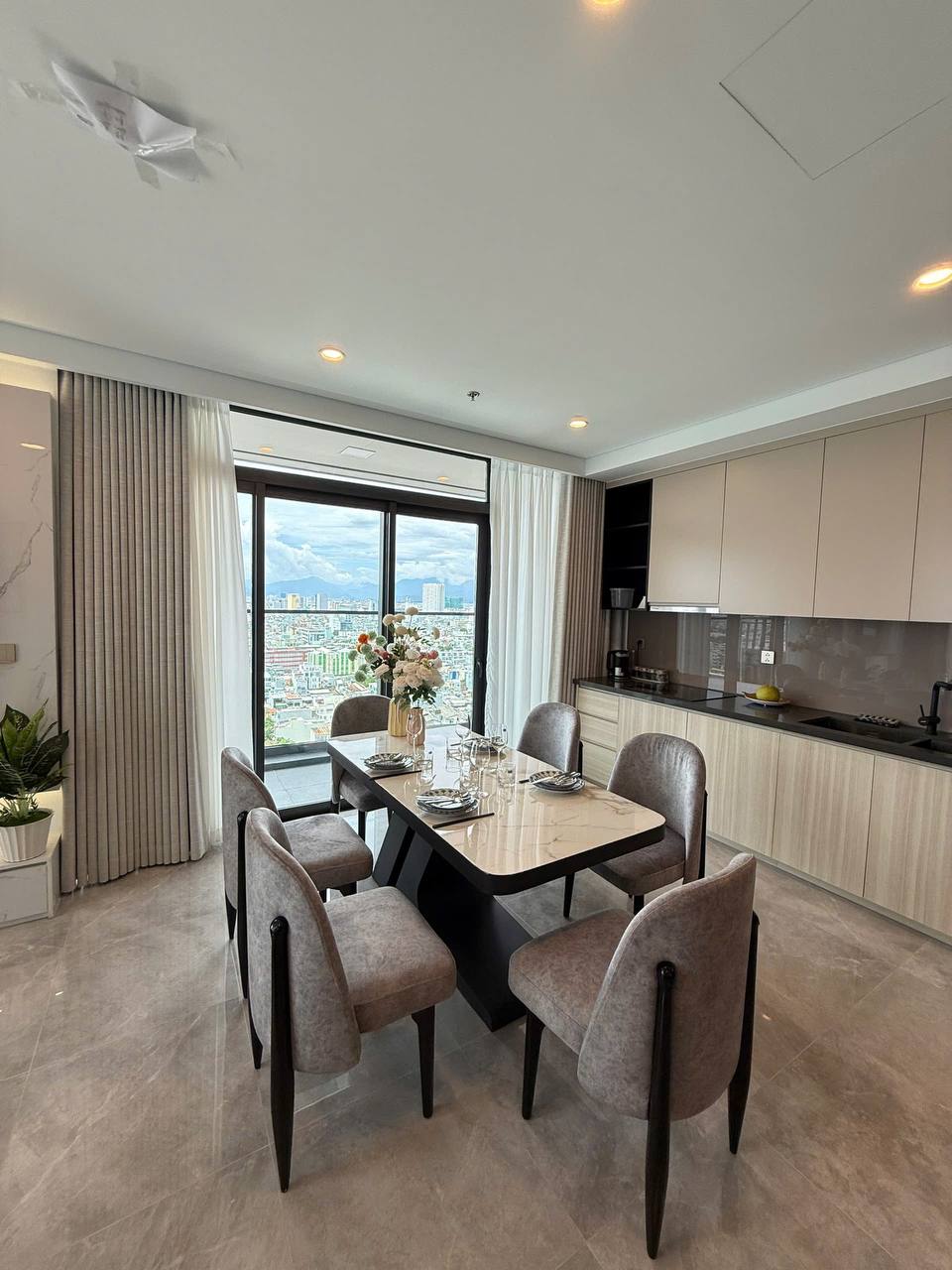 2-Bedroom Apartment at The Filmore photo 5 of 8