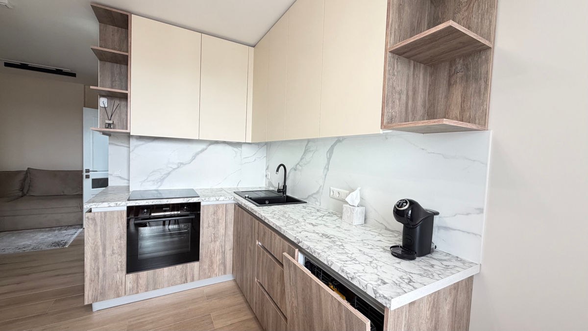 One-Bedroom Apartment in Central Chisinau photo 4 of 8