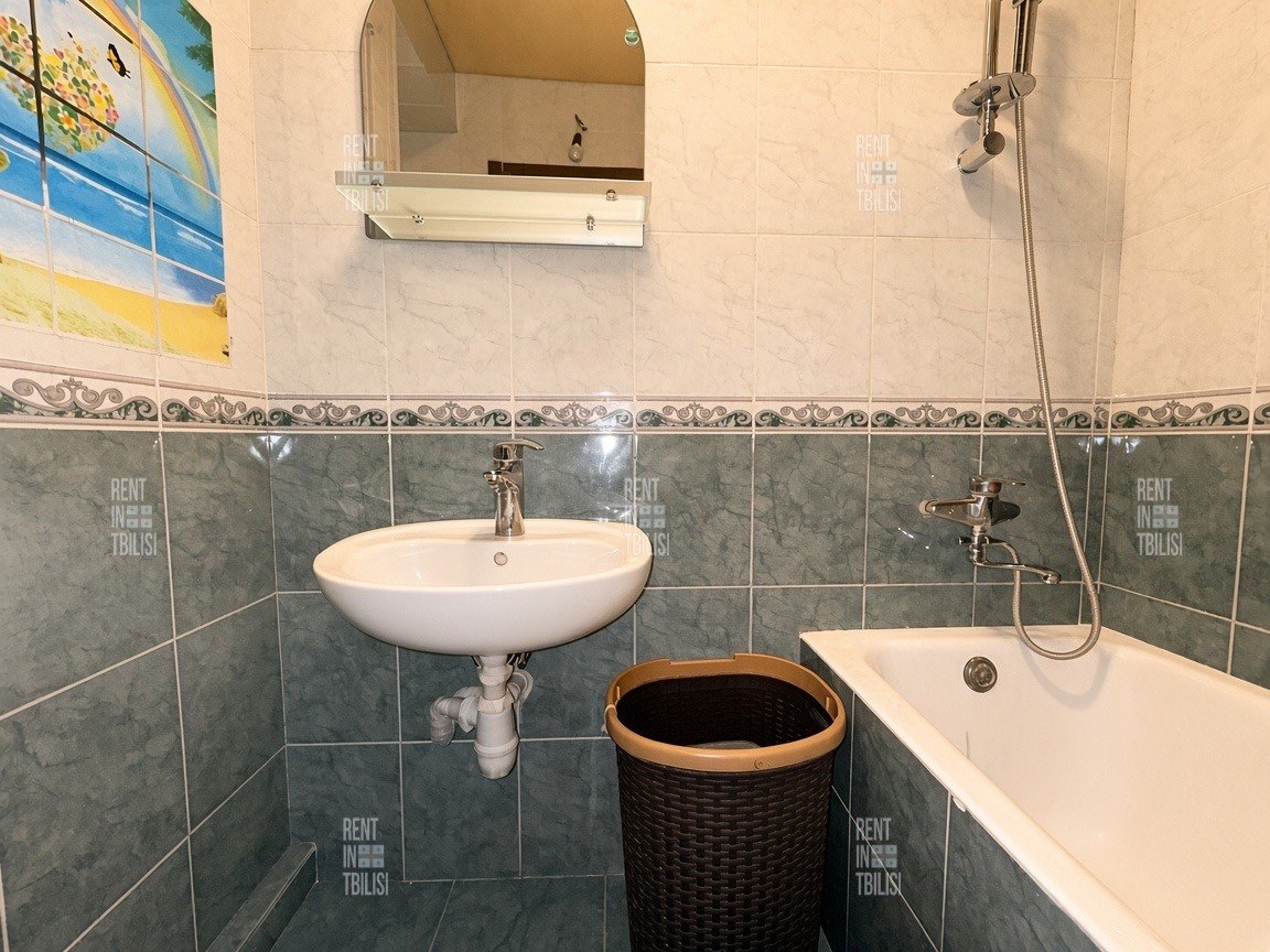 3-Bedroom Apartment in Saburtalo photo 8 of 8