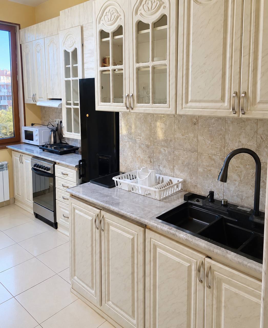 Furnished 3-Room Apartment in Arabkir photo 2 of 8