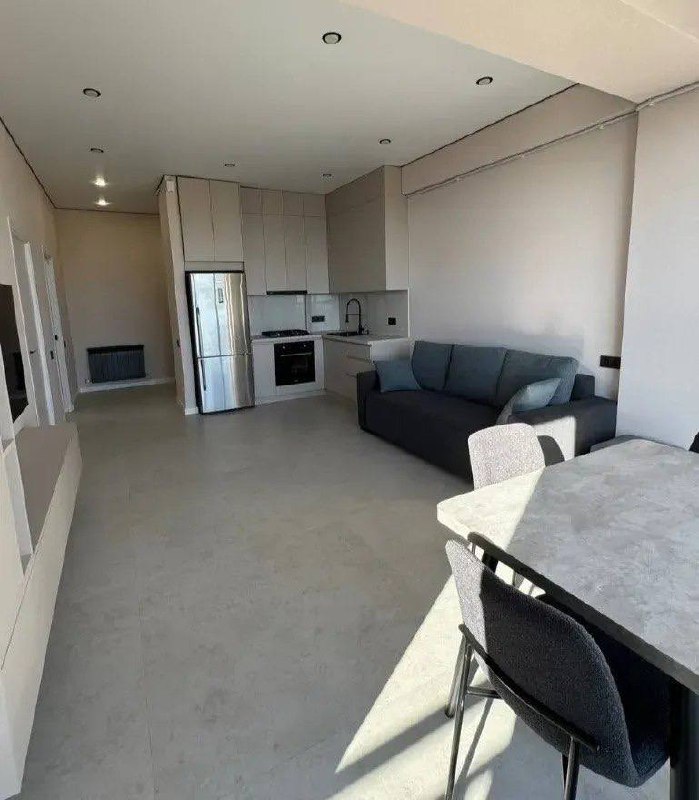 Furnished 2-Bedroom Apartment in Shengavit photo 2 of 8