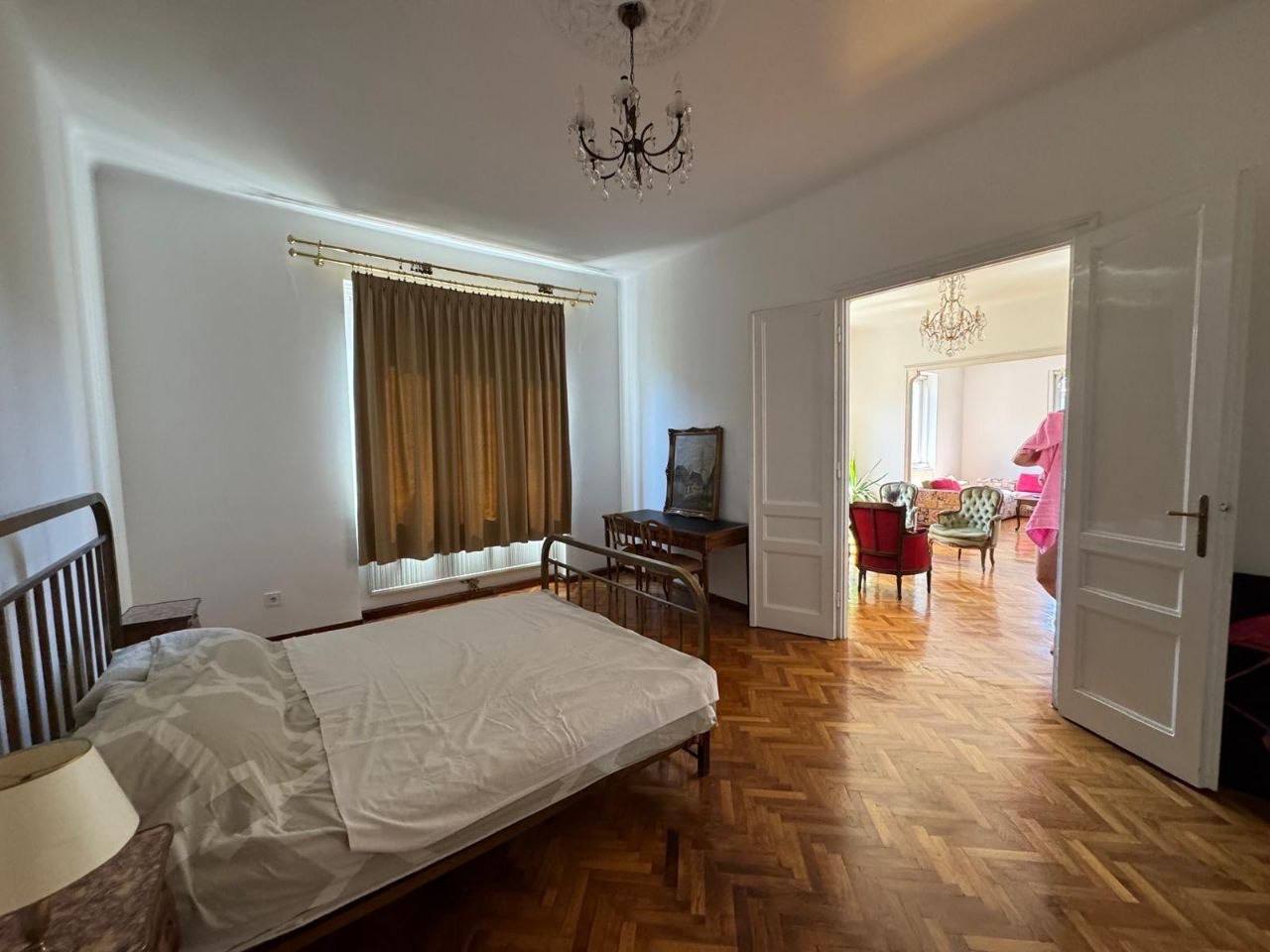 Five-Room Apartment in Dorcol photo 8 of 8