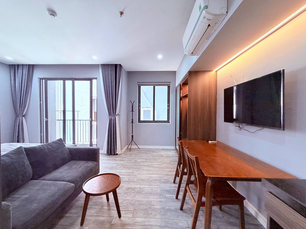 Cozy Studio at Amilan Building photo 4 of 8