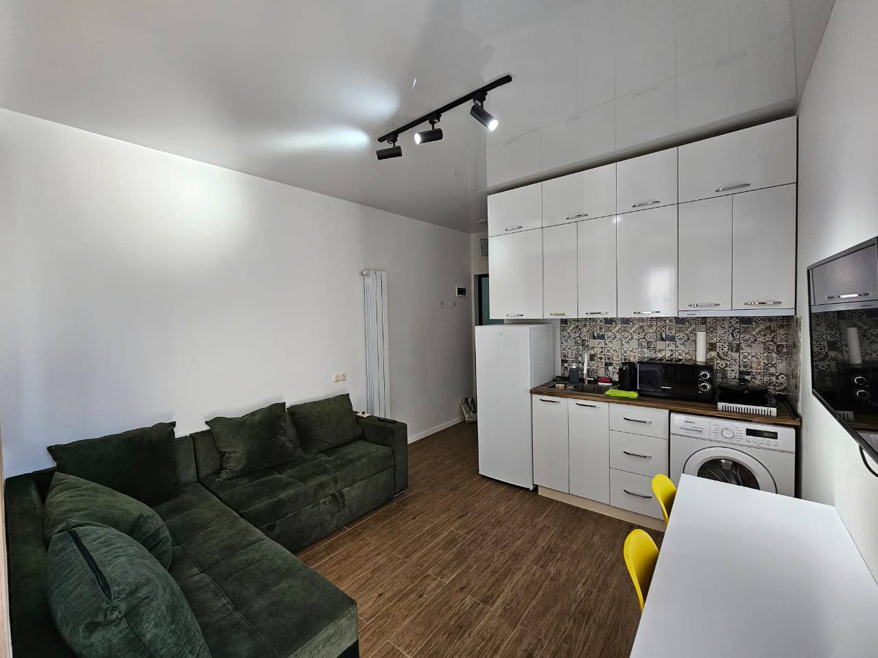 One-Bedroom Apartment Near 6 May Park photo 2 of 5