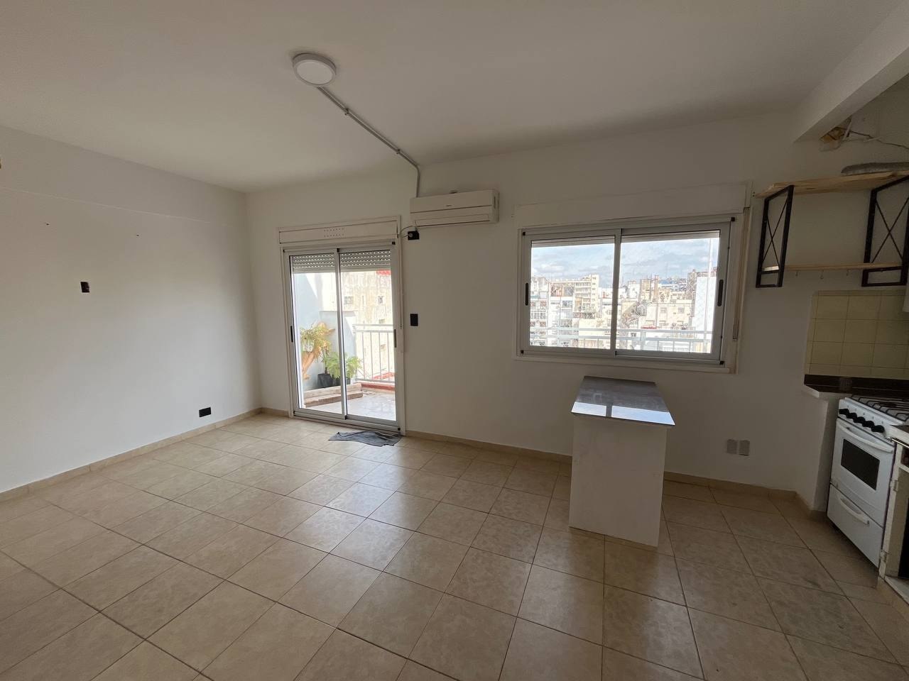 Studio with Balcony in San Nicolás photo 2 of 8
