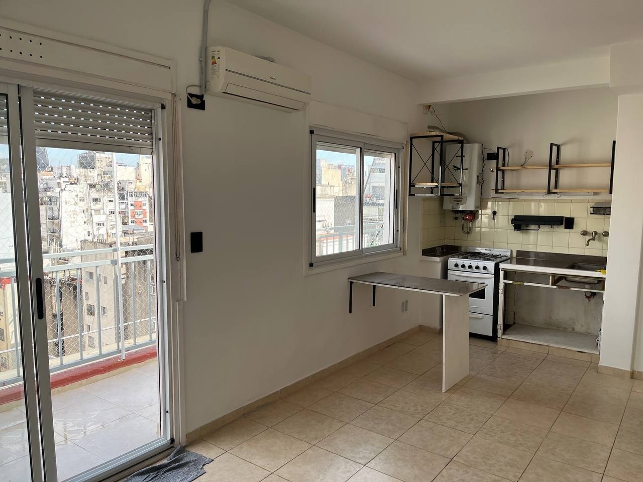 Studio with Balcony in San Nicolás photo 6 of 8
