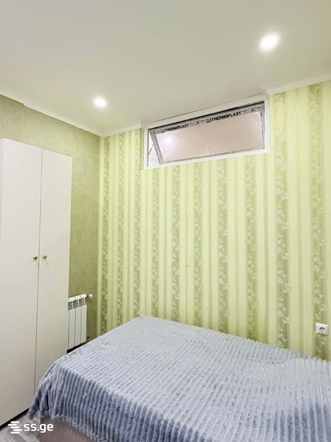 2-Bedroom Apartment for Rent in Batumi photo 2 of 8