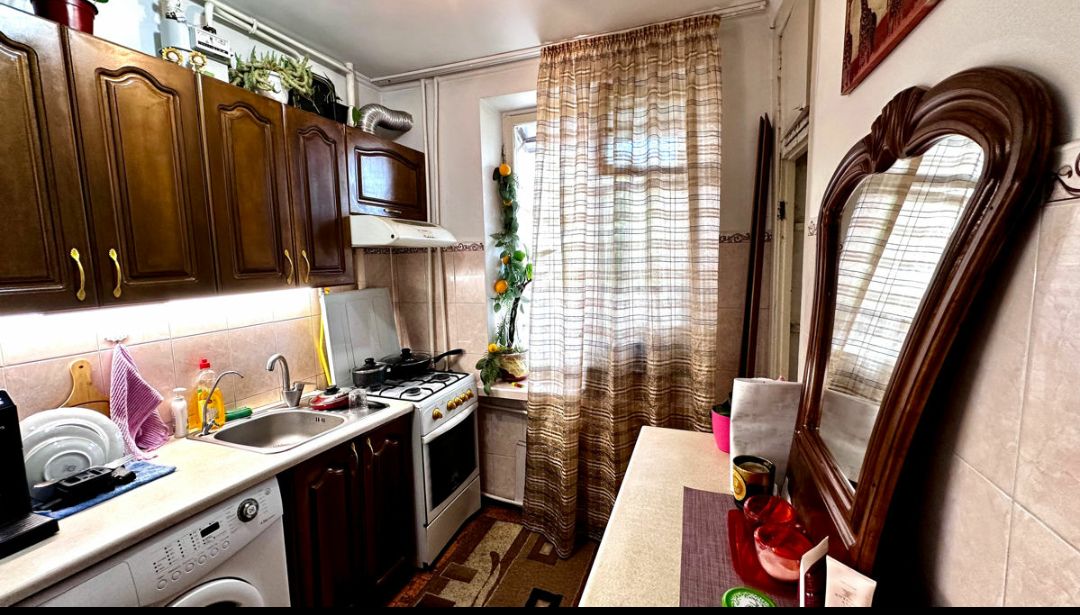 Two-Room Apartment in Botanica photo 4 of 8