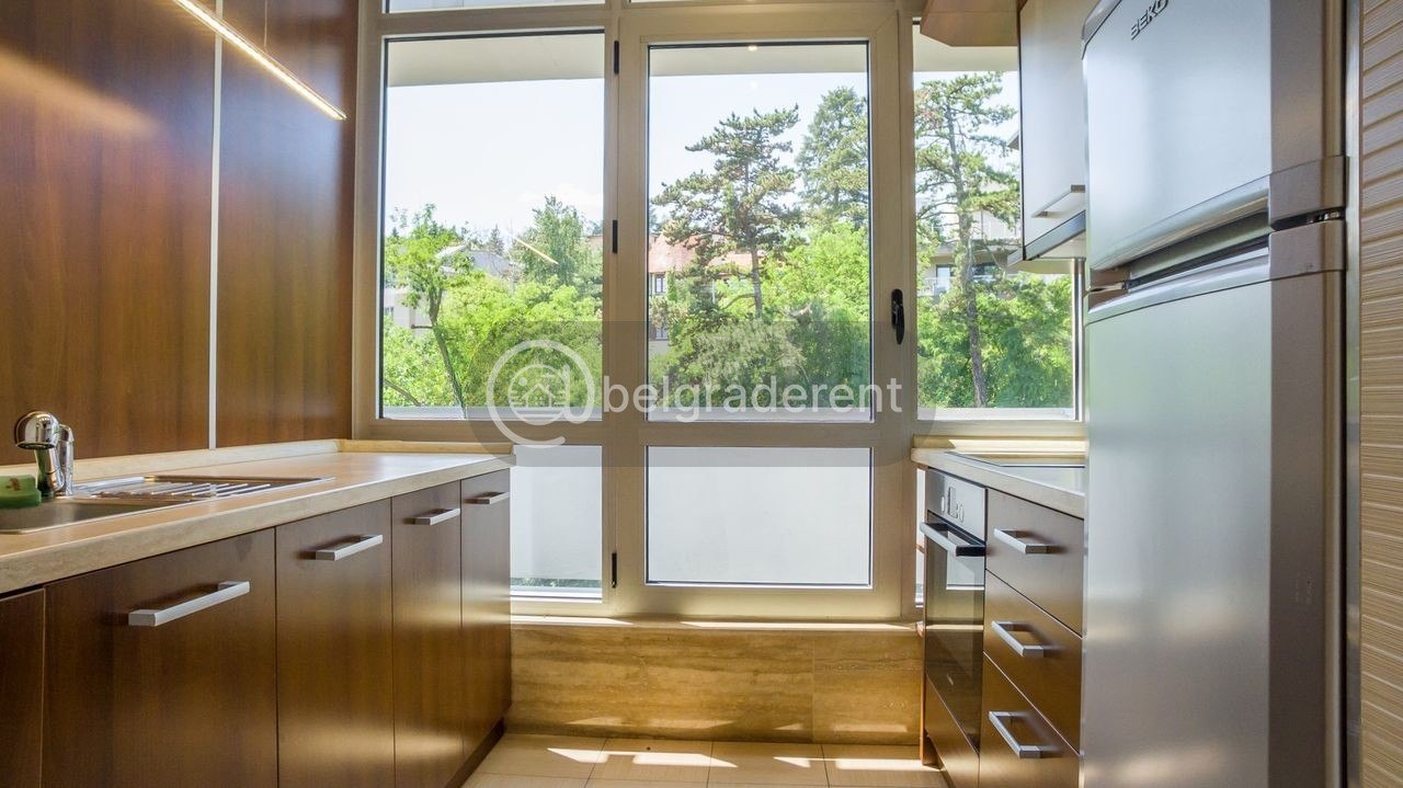 Apartment in Dedinje photo 5 of 8