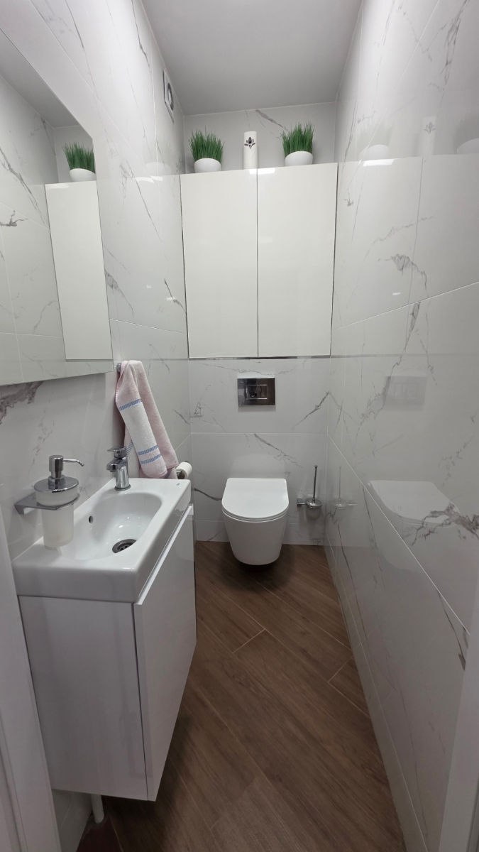 2-Room Apartment in Riscani photo 7 of 8
