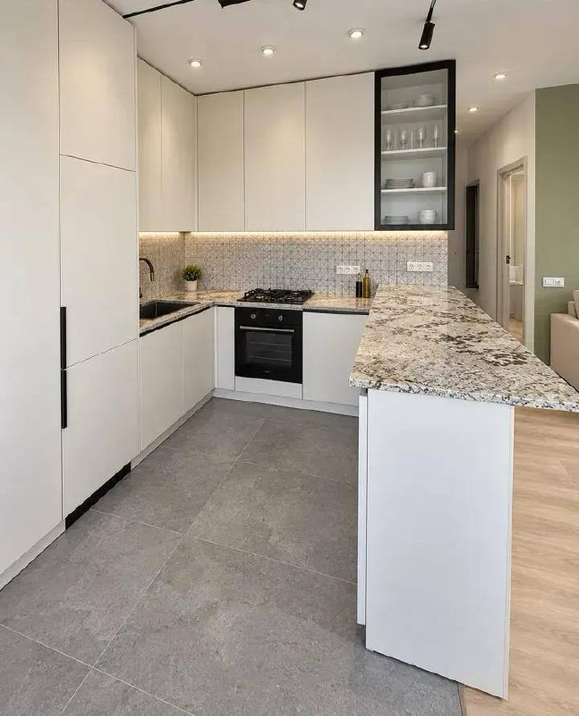 2-Bedroom Apartment for Rent in Avan photo 3 of 8