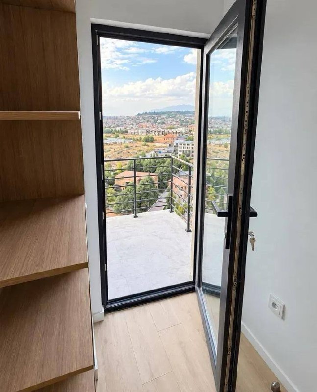 2-Bedroom Apartment for Rent in Avan photo 7 of 8