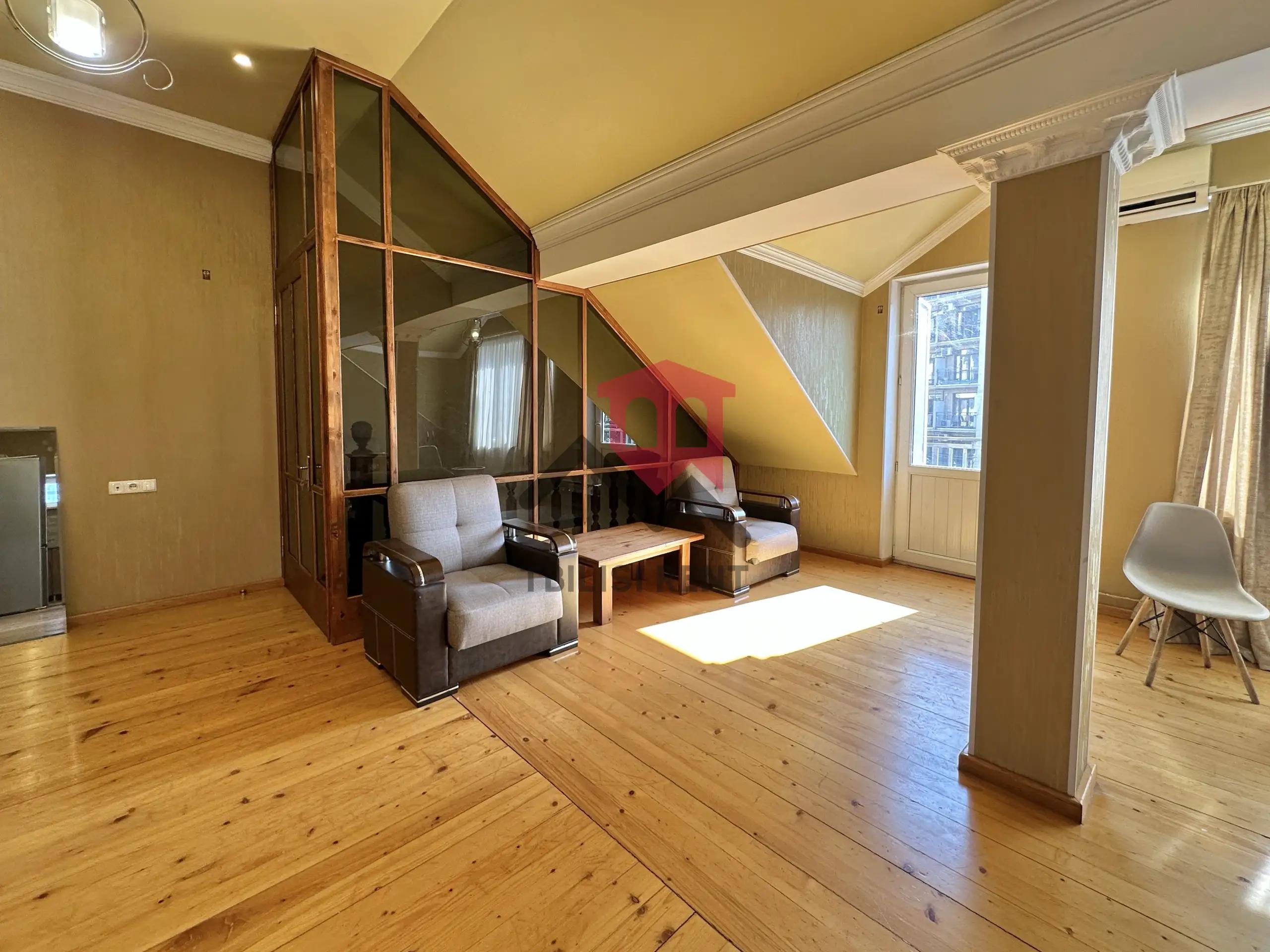 Upper Floor with 2 Bedrooms in Isani photo 1 of 8