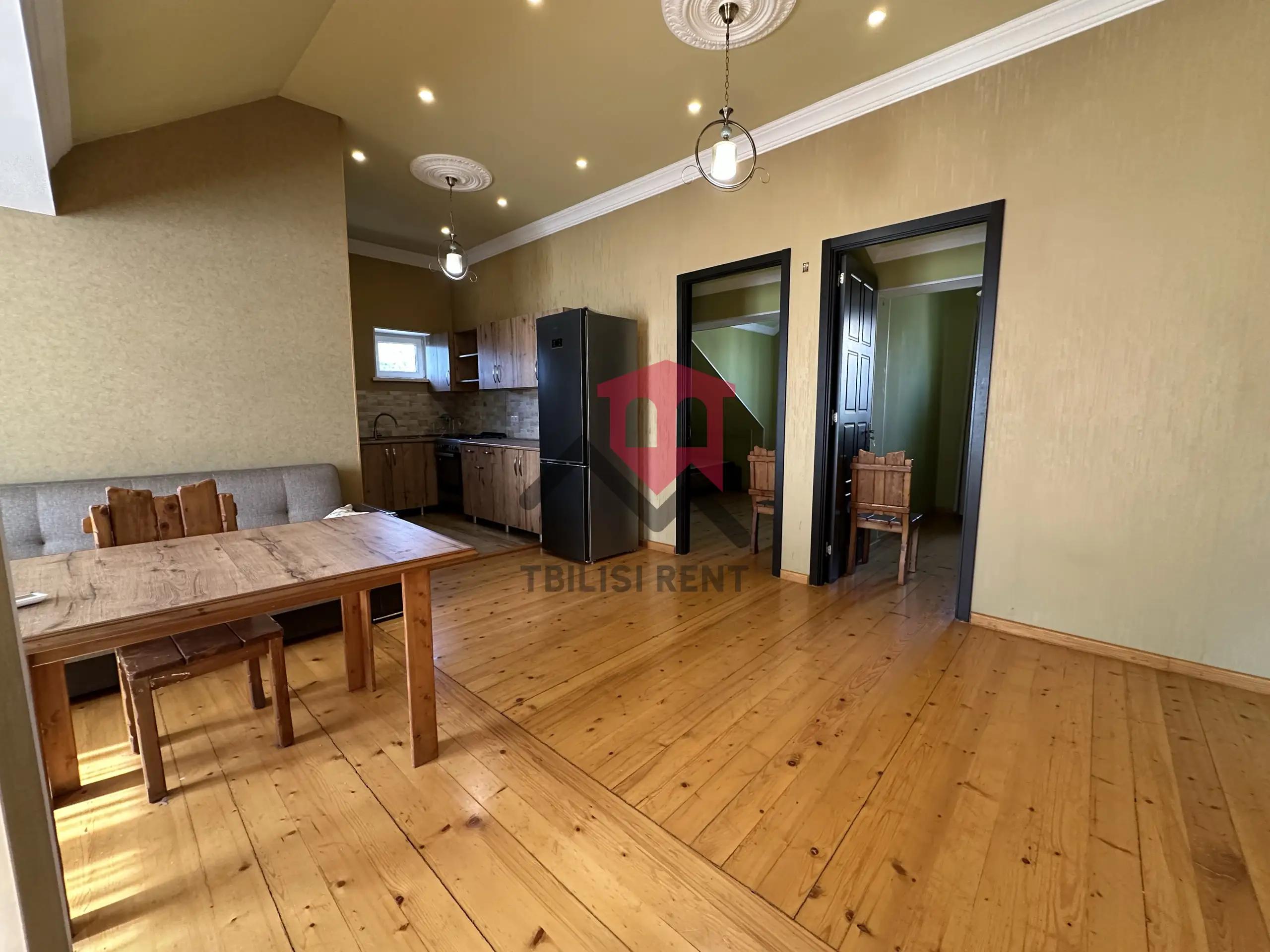 Upper Floor with 2 Bedrooms in Isani photo 3 of 8