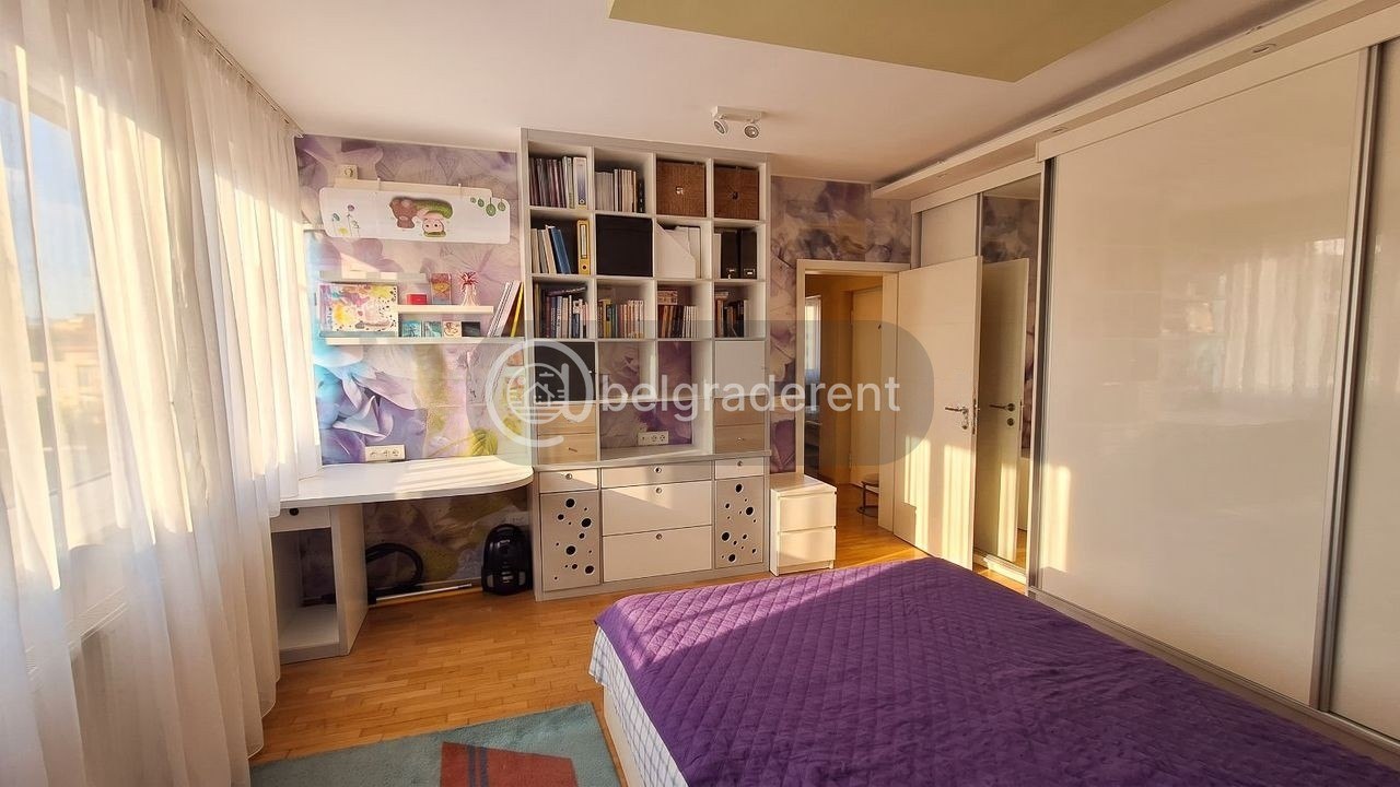 1-Bedroom Apartment in Novi Beograd photo 4 of 5