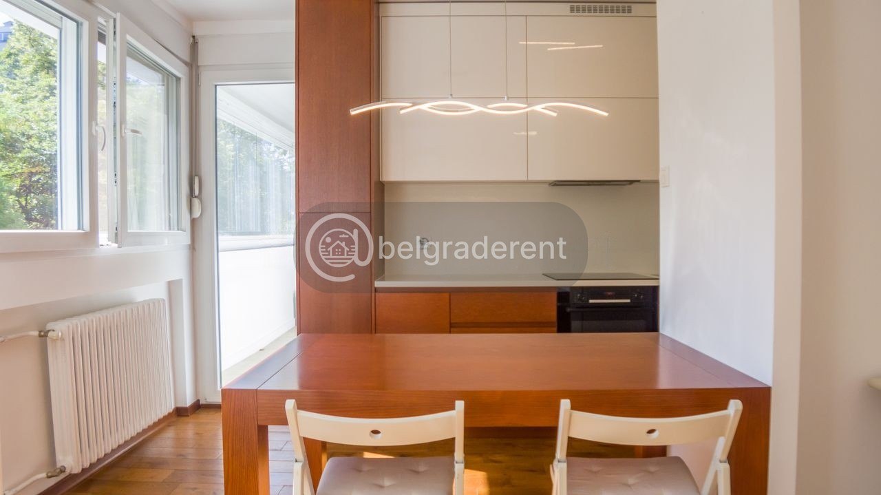 2-Bedroom Apartment in Novi Beograd photo 4 of 7