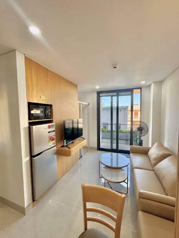 Brand-New 2-Bedroom Apartment in Son Tra photo 2 of 7