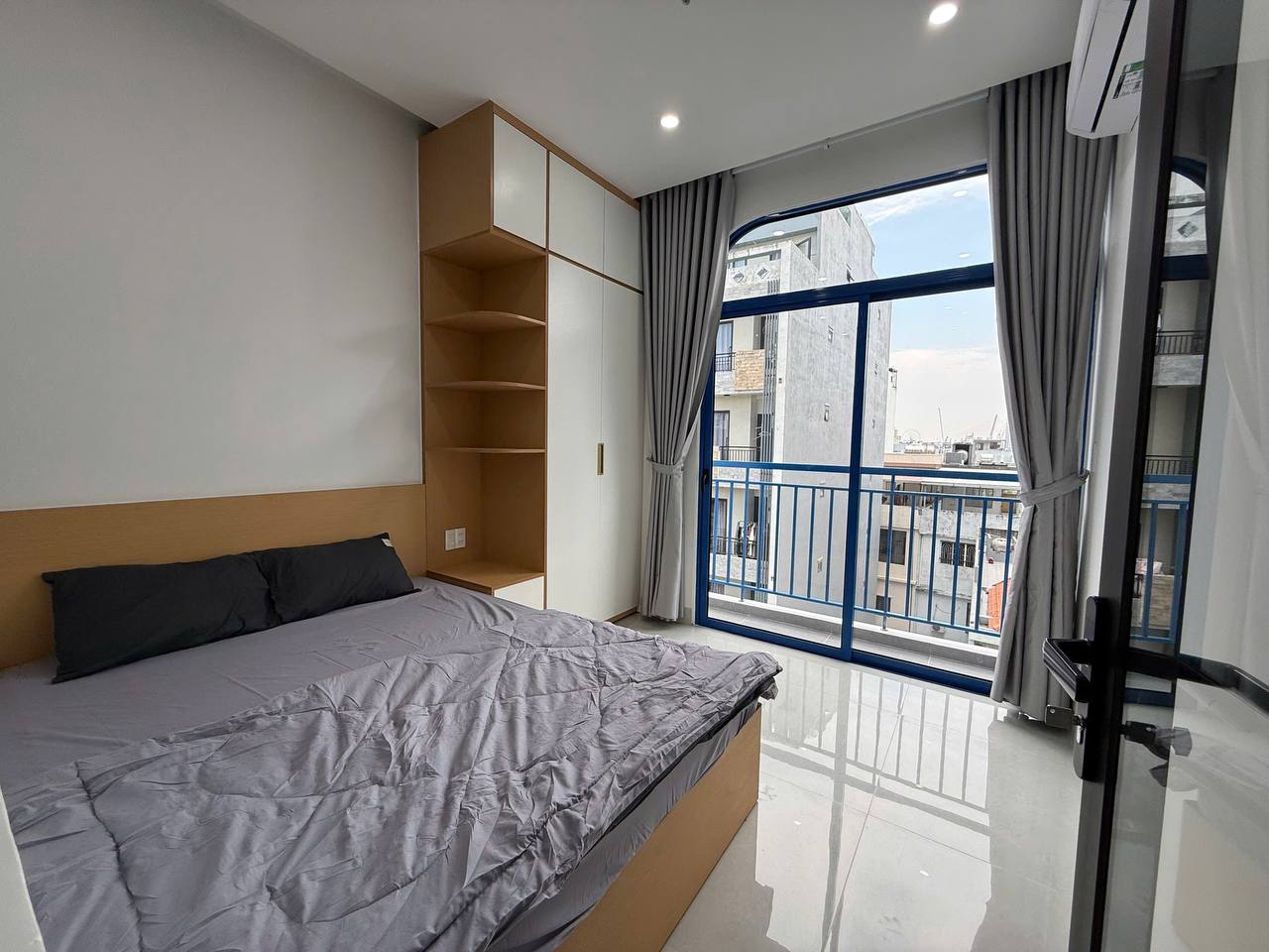 1-Bedroom Apartment in Son Tra photo 4 of 6