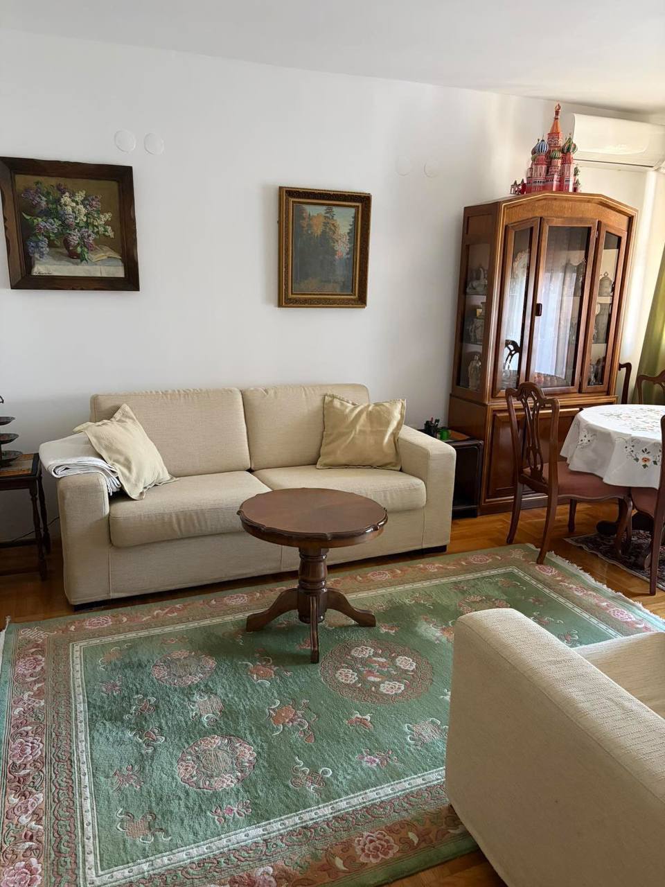 1-Bedroom Apartment on Porecka Street photo 1 of 6